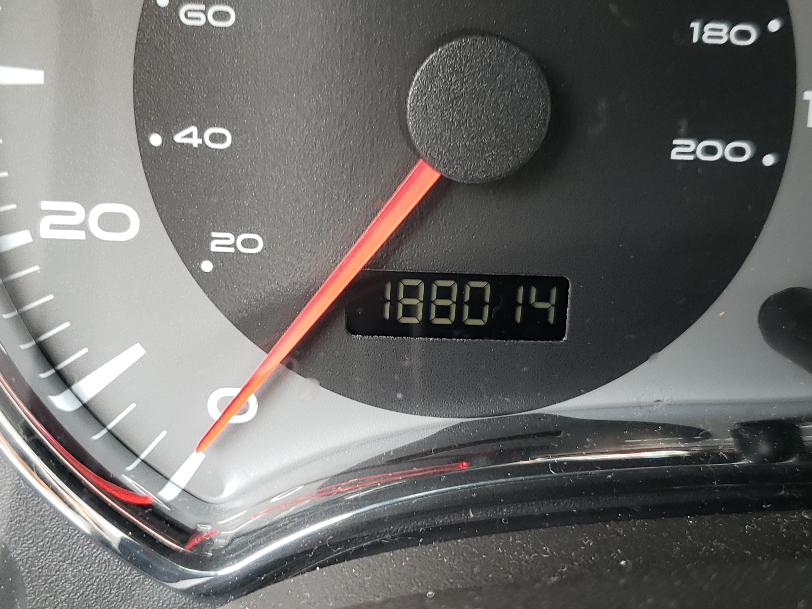 Photo 8 from auction – 2006 PONTIAC TORRENT with VIN 2CKDL63F366098624