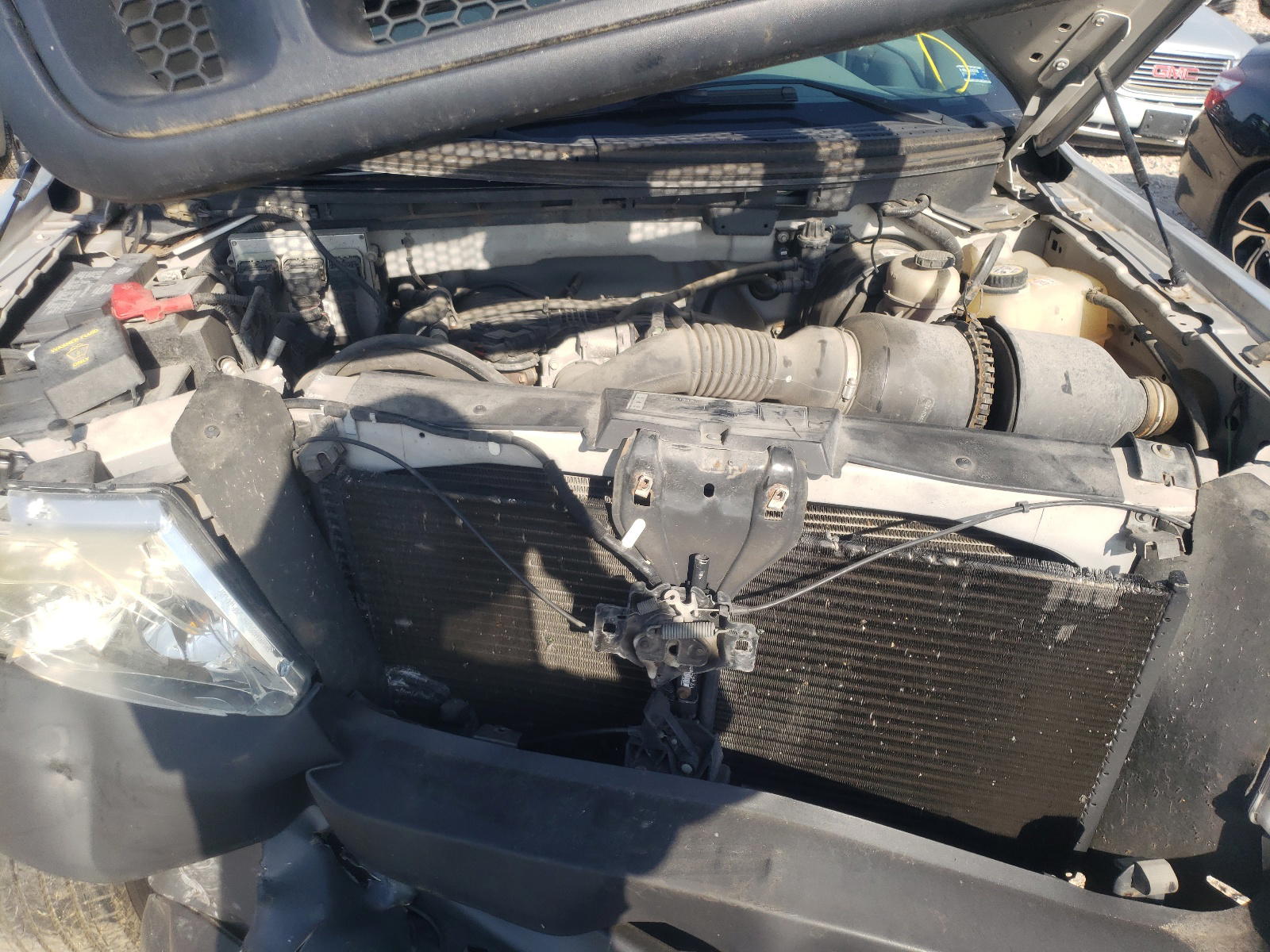 Photo 7 from auction – 2008 FORD F150 with VIN 1FTRF12298KB30255