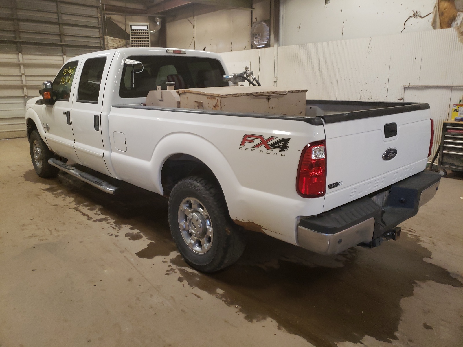 Photo 3 from auction – 2013 FORD F350 SUPER with VIN 1FT8W3BT8DEB29154
