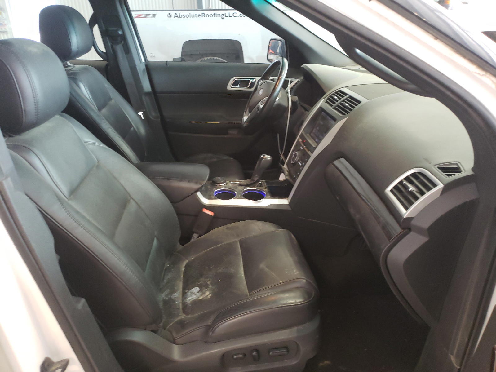 Photo 5 from auction – 2013 FORD EXPLORER L with VIN 1FM5K8F80DGB62764