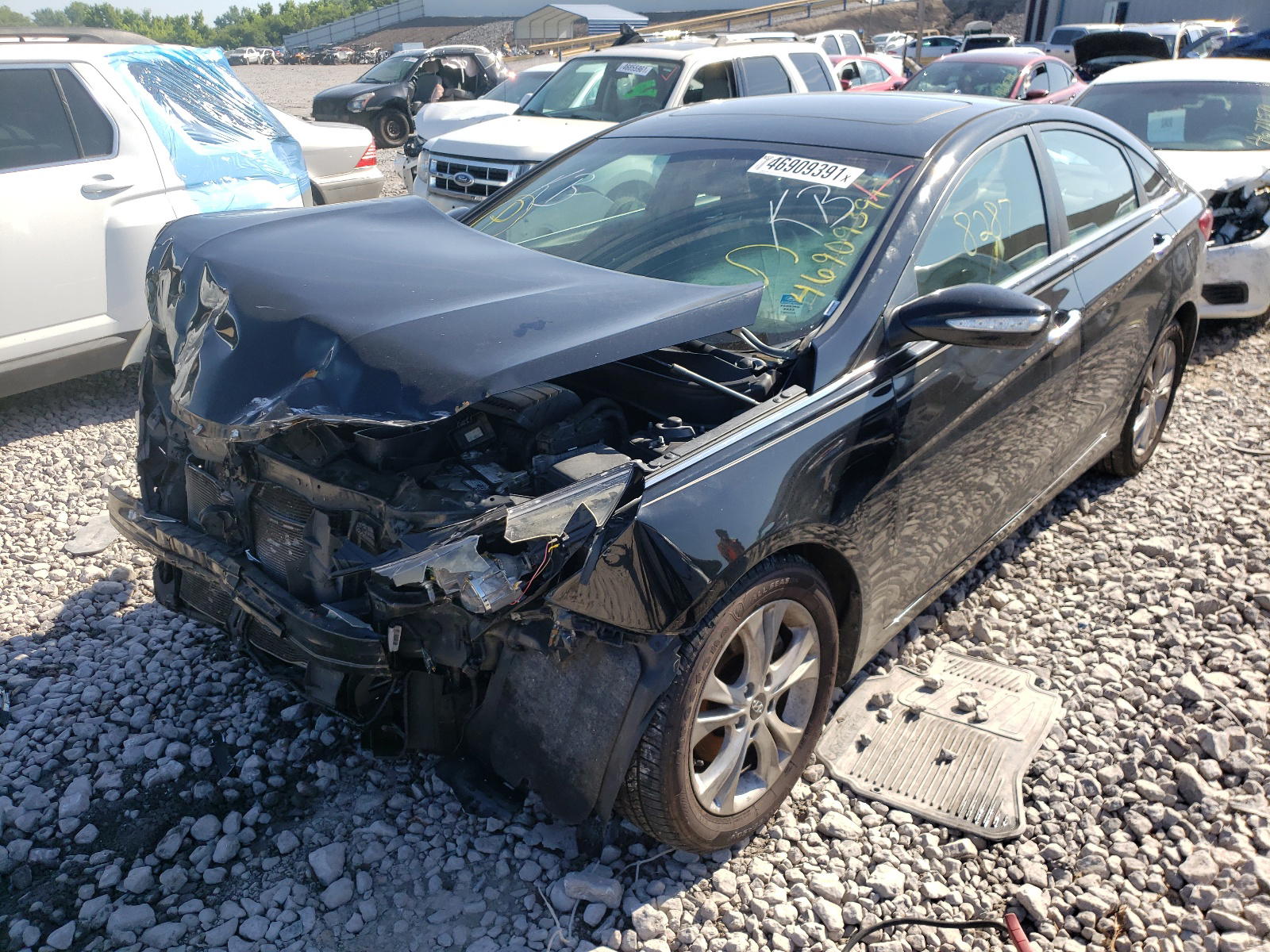 Photo 2 from auction – 2013 HYUNDAI SONATA SE with VIN 5NPEC4AC4DH680345