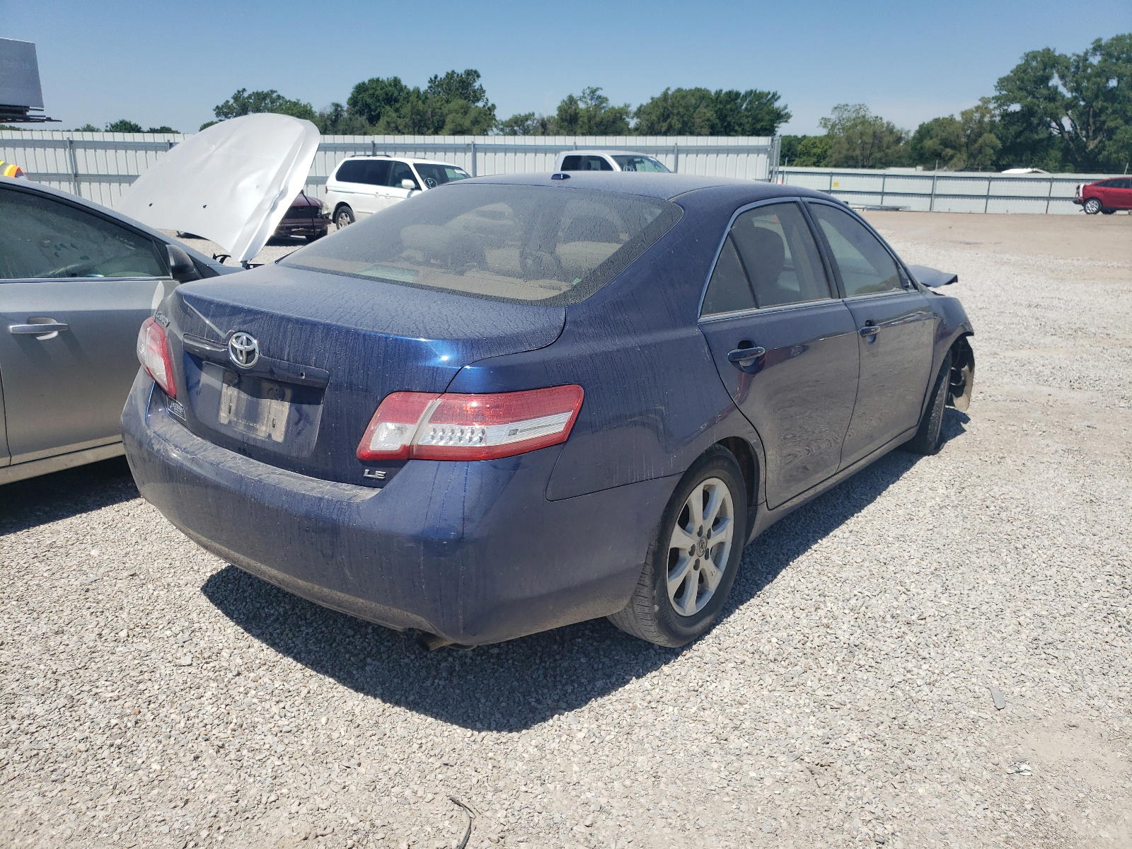 Photo 4 from auction – 2011 TOYOTA CAMRY BASE with VIN 4T4BF3EK2BR117854