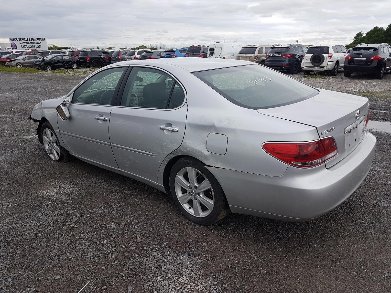 Photo 3 from auction – 2005 LEXUS ES 330 with VIN JTHBA30G555127968