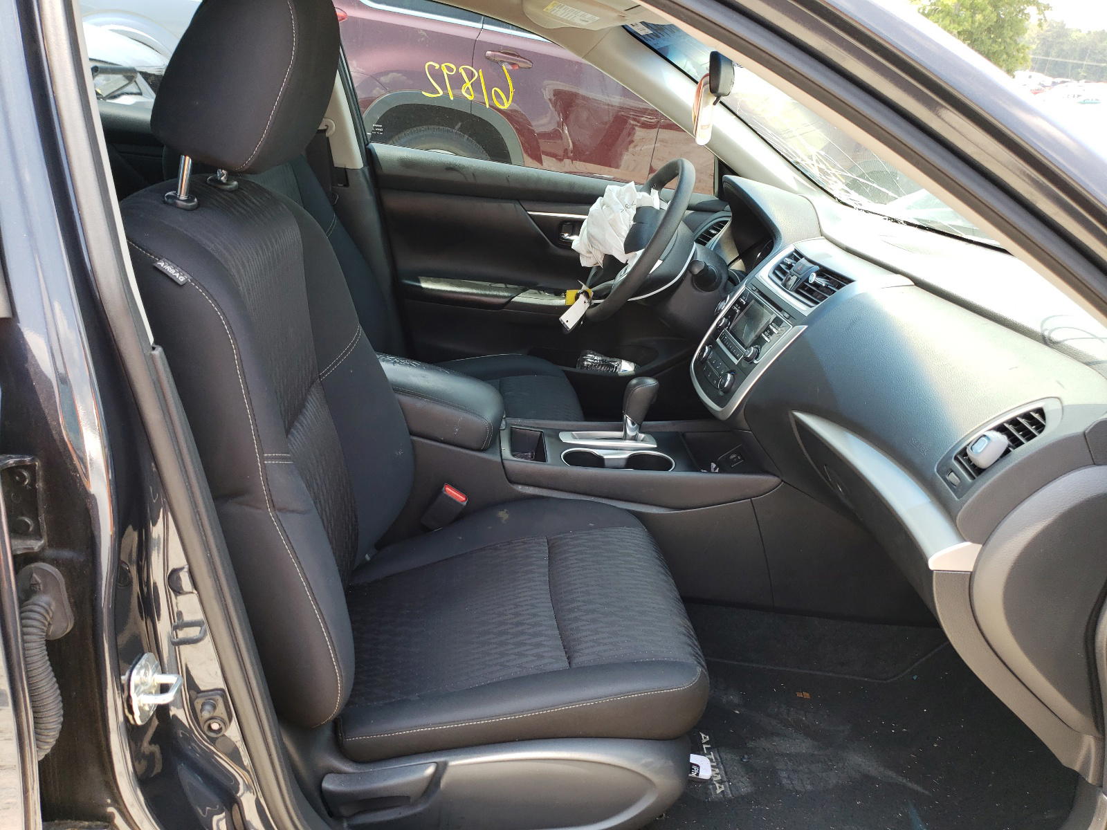 Photo 5 from auction – 2017 NISSAN ALTIMA 2.5 with VIN 1N4AL3AP1HC492093