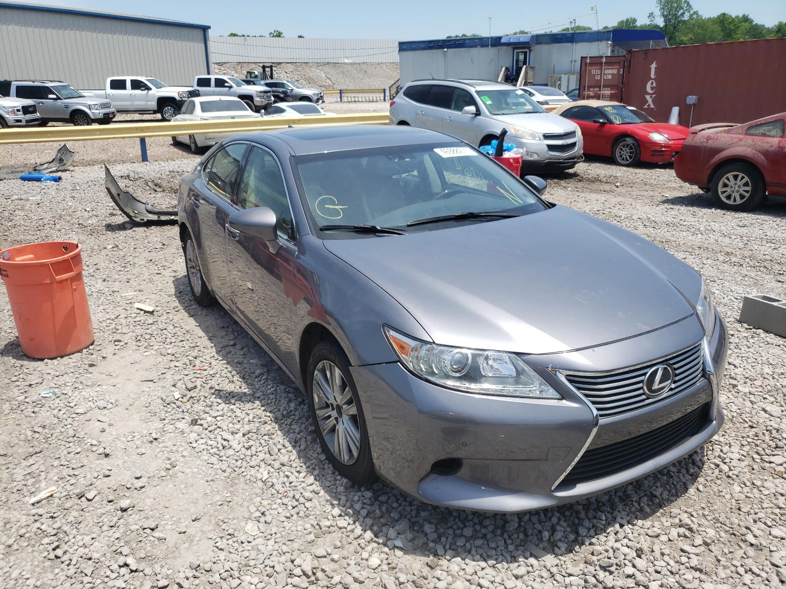 LEXUS ES 350 2015 with VIN JTHBK1GG5F2158681 - Photo from auction