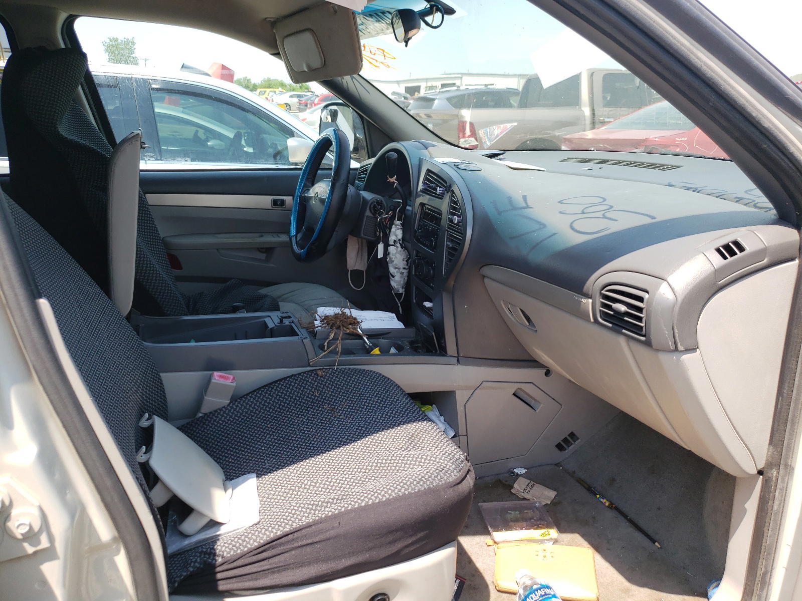 Photo 5 from auction – 2004 BUICK RENDEZVOUS with VIN 3G5DA03E54S549043