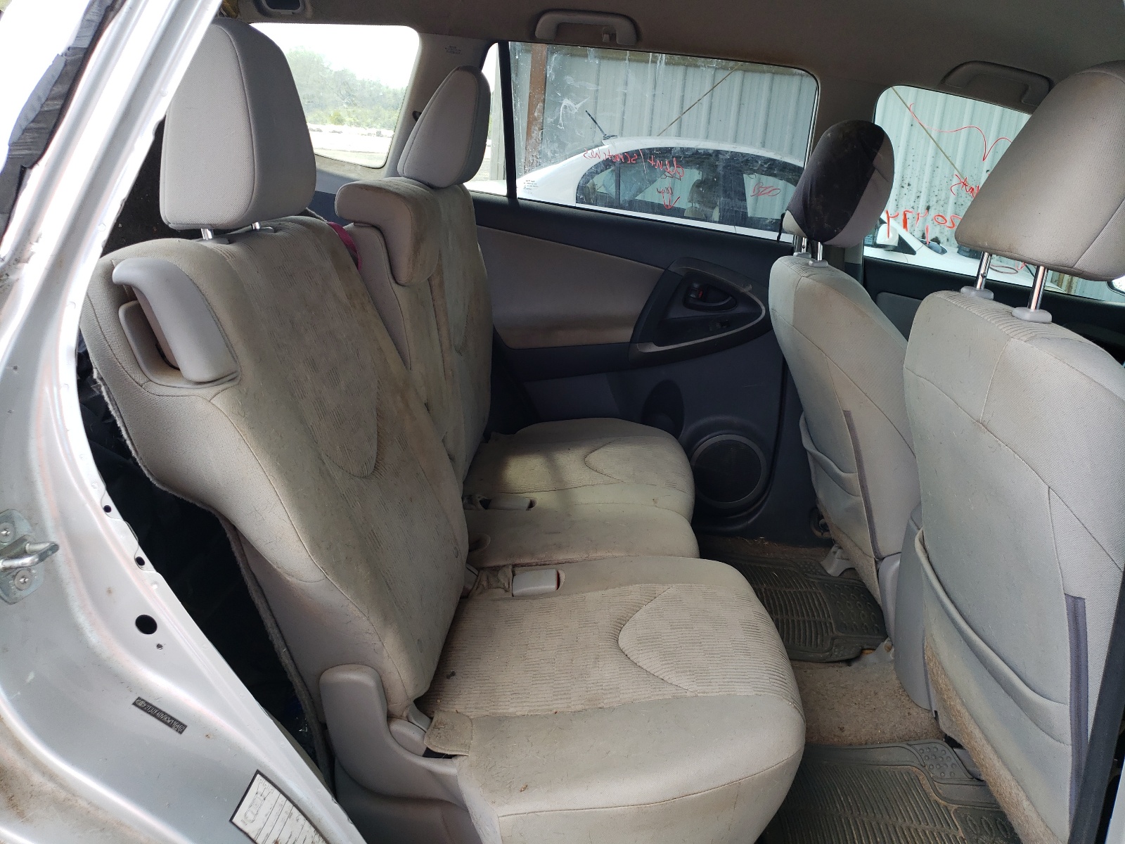 Zdjęcie 6 z aukcji – 2012 TOYOTA RAV4 z VIN 2T3ZF4DV9CW116462
