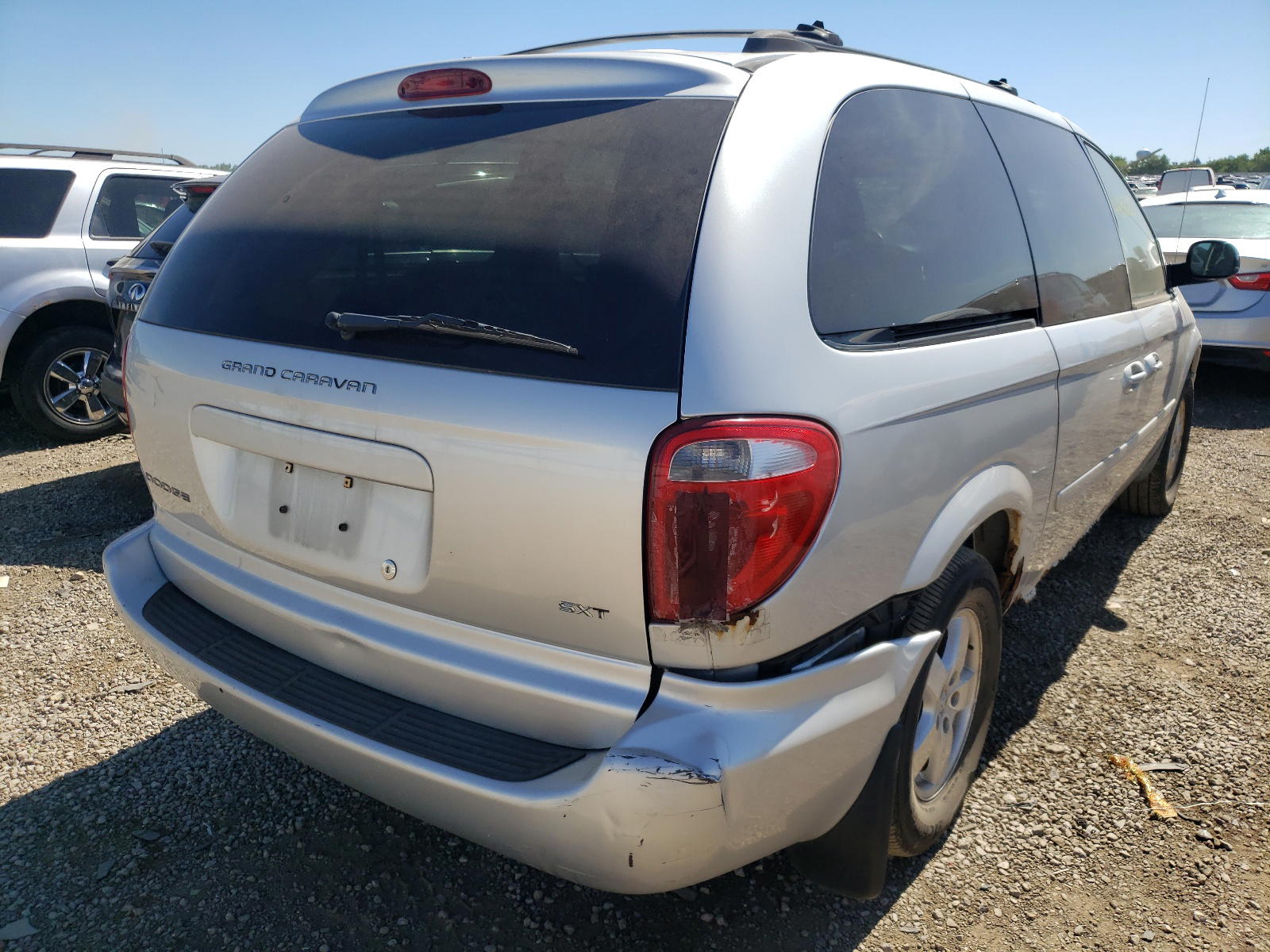 Photo 4 from auction – 2006 DODGE GRAND CARA with VIN 2D4GP44L96R680455