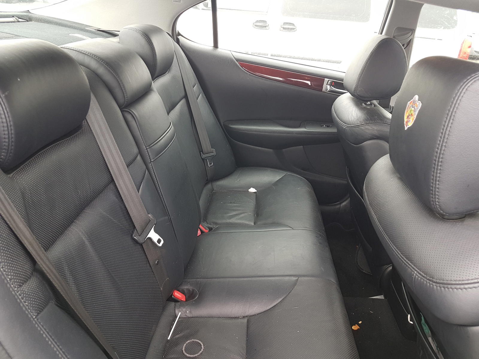 Photo 6 from auction – 2005 LEXUS ES 330 with VIN JTHBA30G555127968