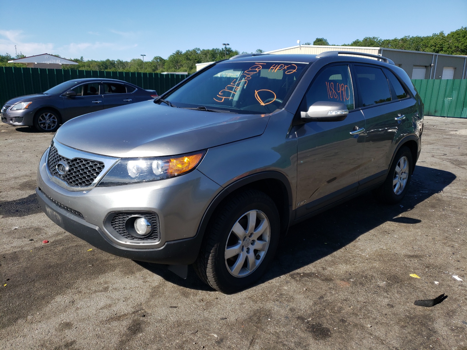 Photo 2 from auction – 2012 KIA SORENTO BA with VIN 5XYKTCA6XCG211242