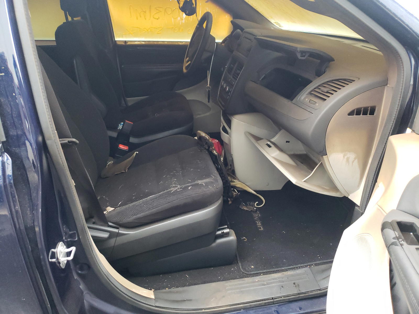 Photo 5 from auction – 2017 DODGE GRAND CARA with VIN 2C4RDGBG7HR718547