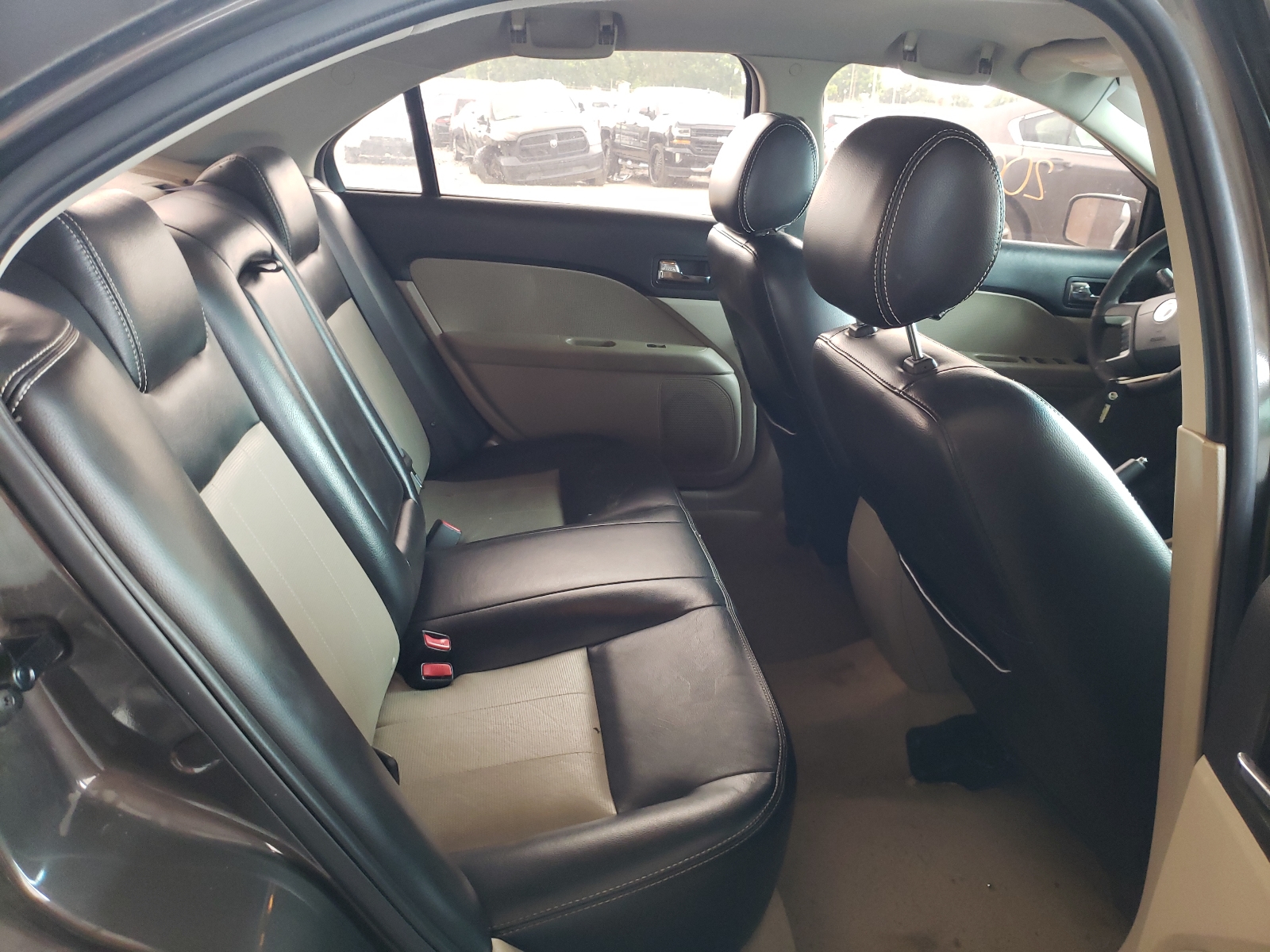 Photo 6 from auction – 2006 MERCURY MILAN PREM with VIN 3MEFM08Z46R655268