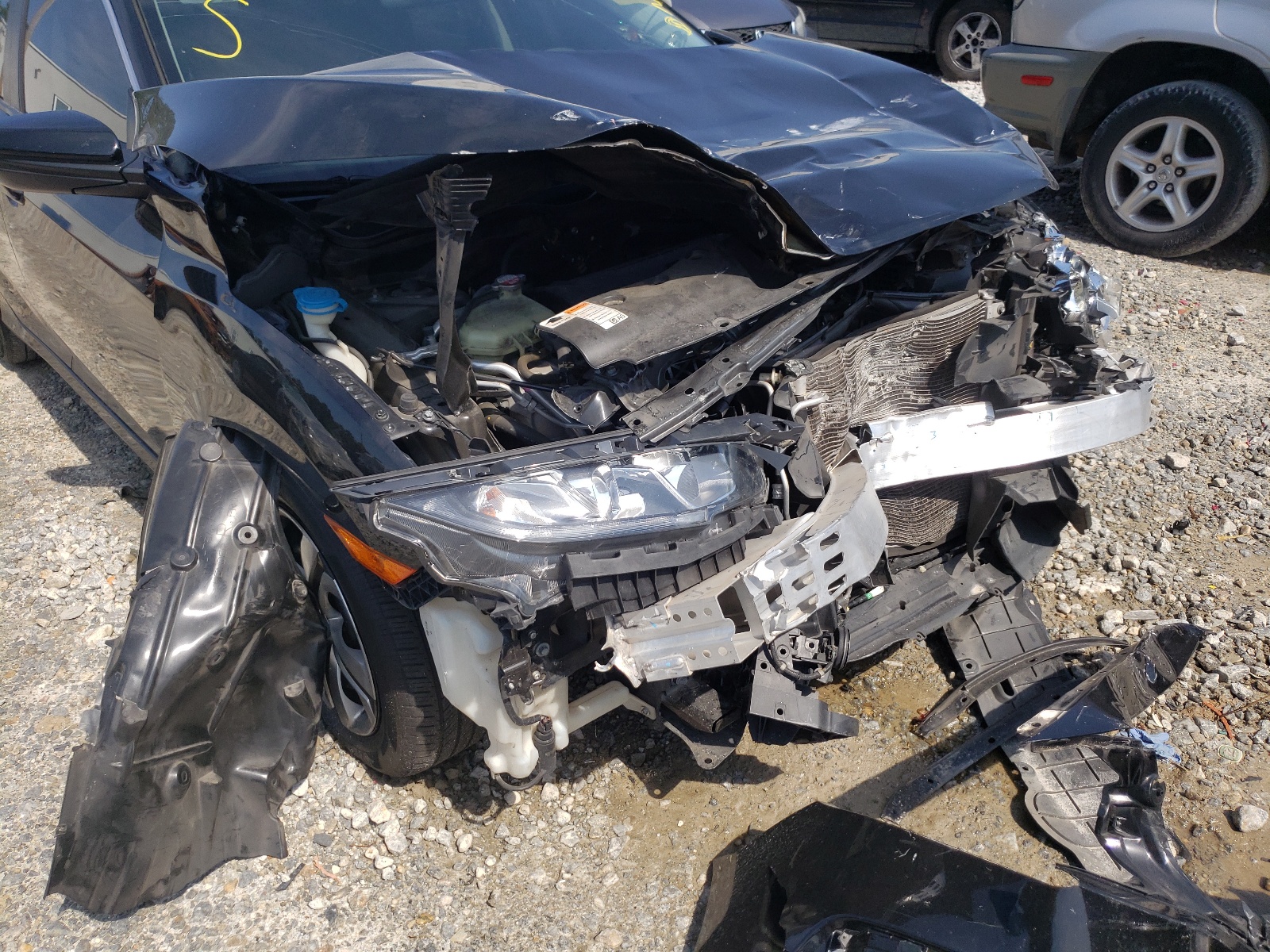 Photo 9 from auction – 2017 HONDA CIVIC LX with VIN 2HGFC2F52HH501755