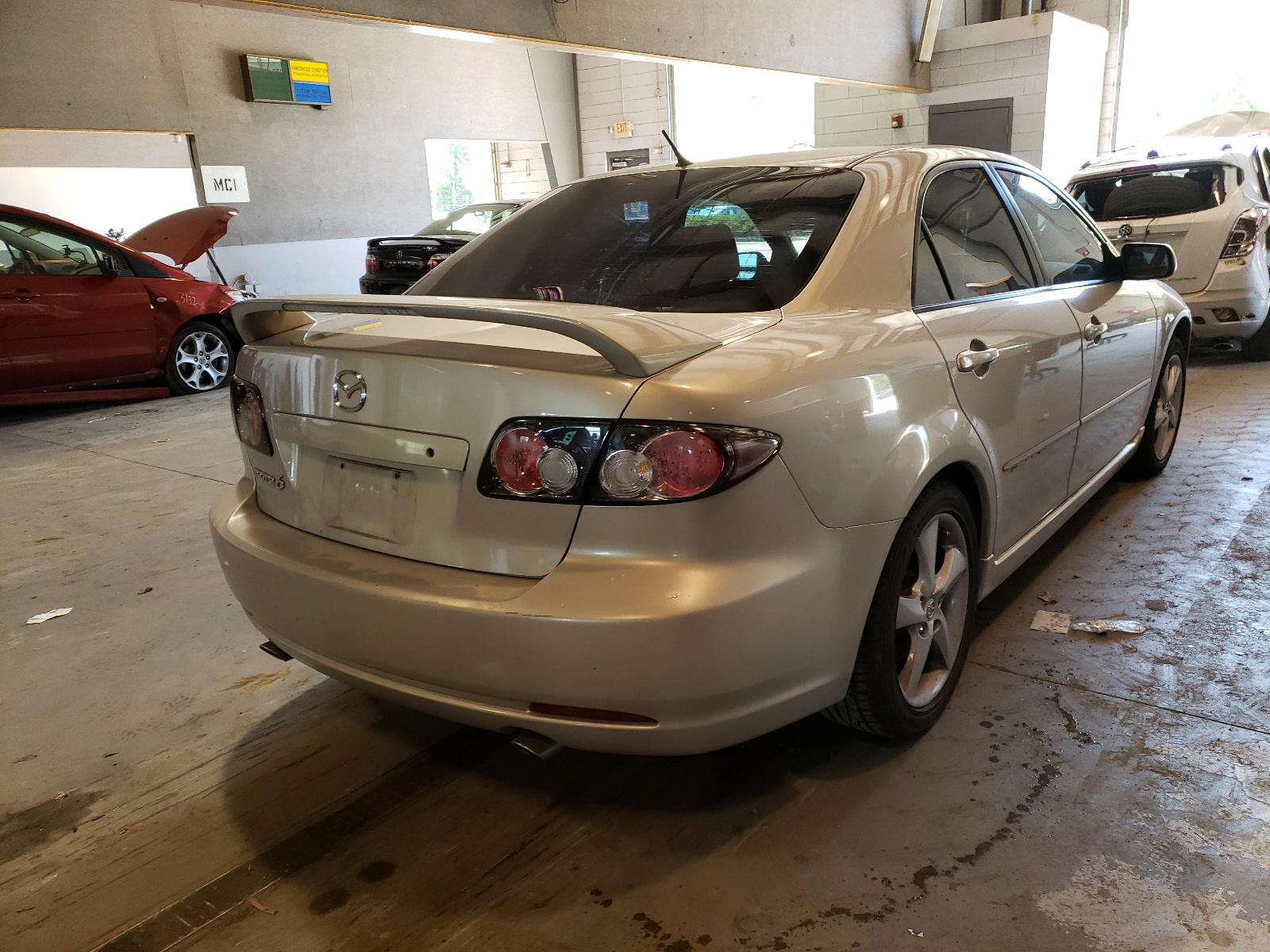 Photo 4 from auction – 2008 MAZDA 6 I with VIN 1YVHP80CX85M02351