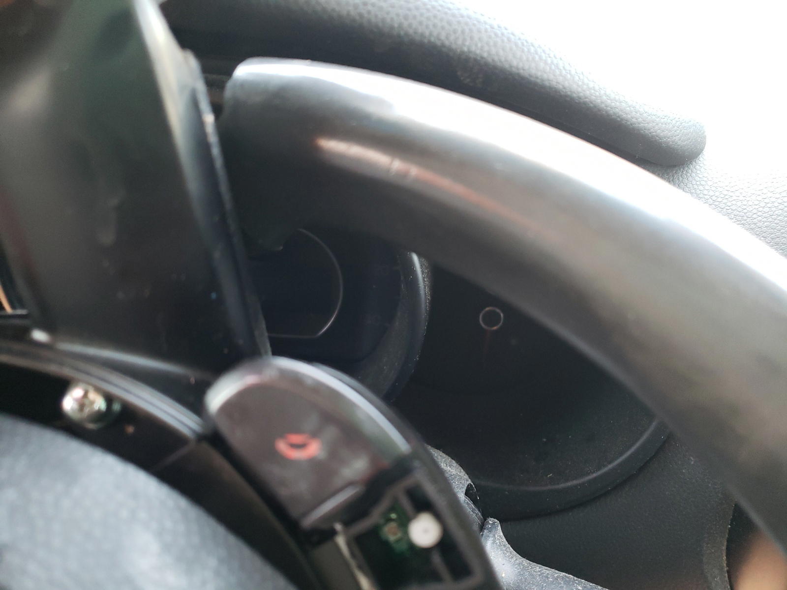 Photo 8 from auction – 2016 KIA SOUL with VIN KNDJN2A23G7244423