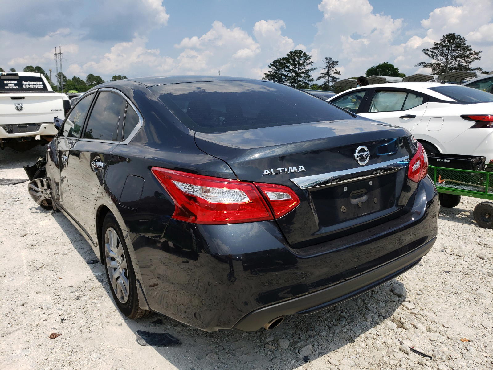 Photo 3 from auction – 2017 NISSAN ALTIMA 2.5 with VIN 1N4AL3AP1HC492093