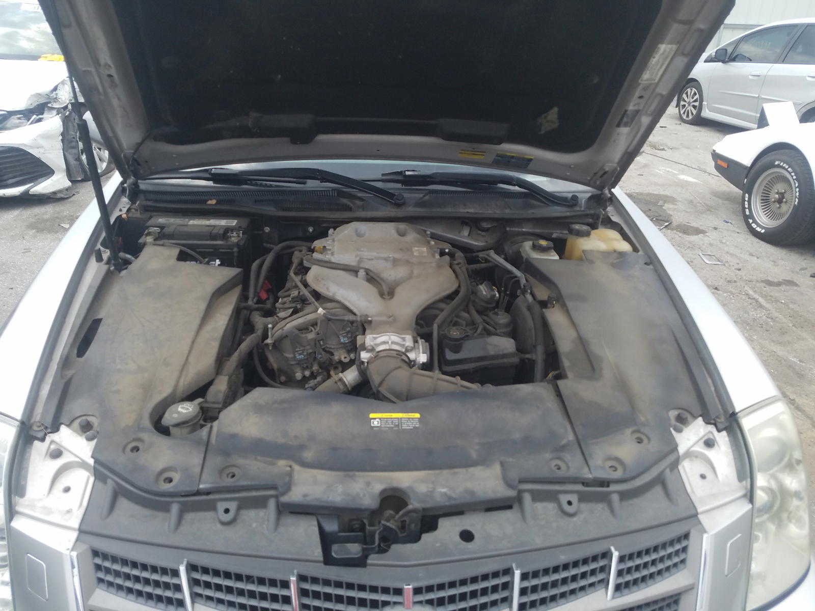 Photo 7 from auction – 2008 CADILLAC STS with VIN 1G6DD67V080147119