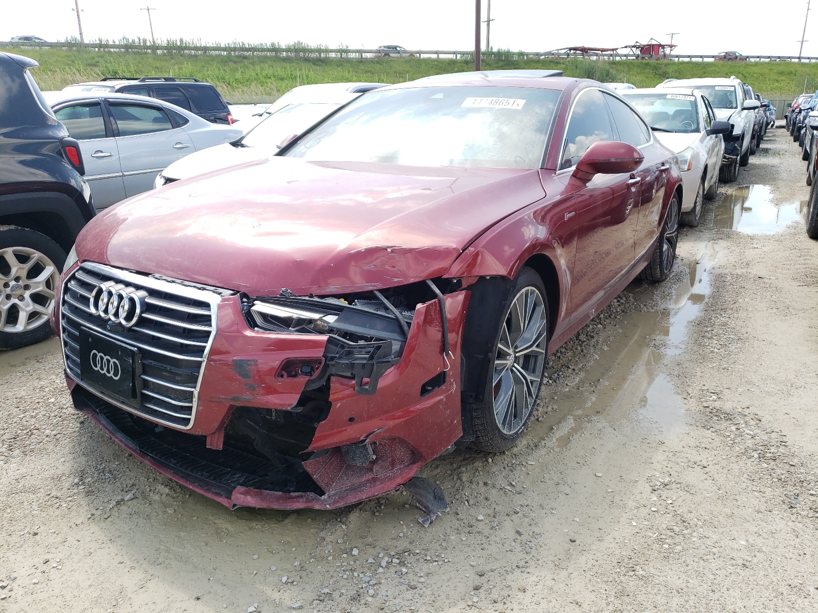 Photo 2 from auction – 2017 AUDI A7 PREMIUM with VIN WAUW2AFC7HN034721