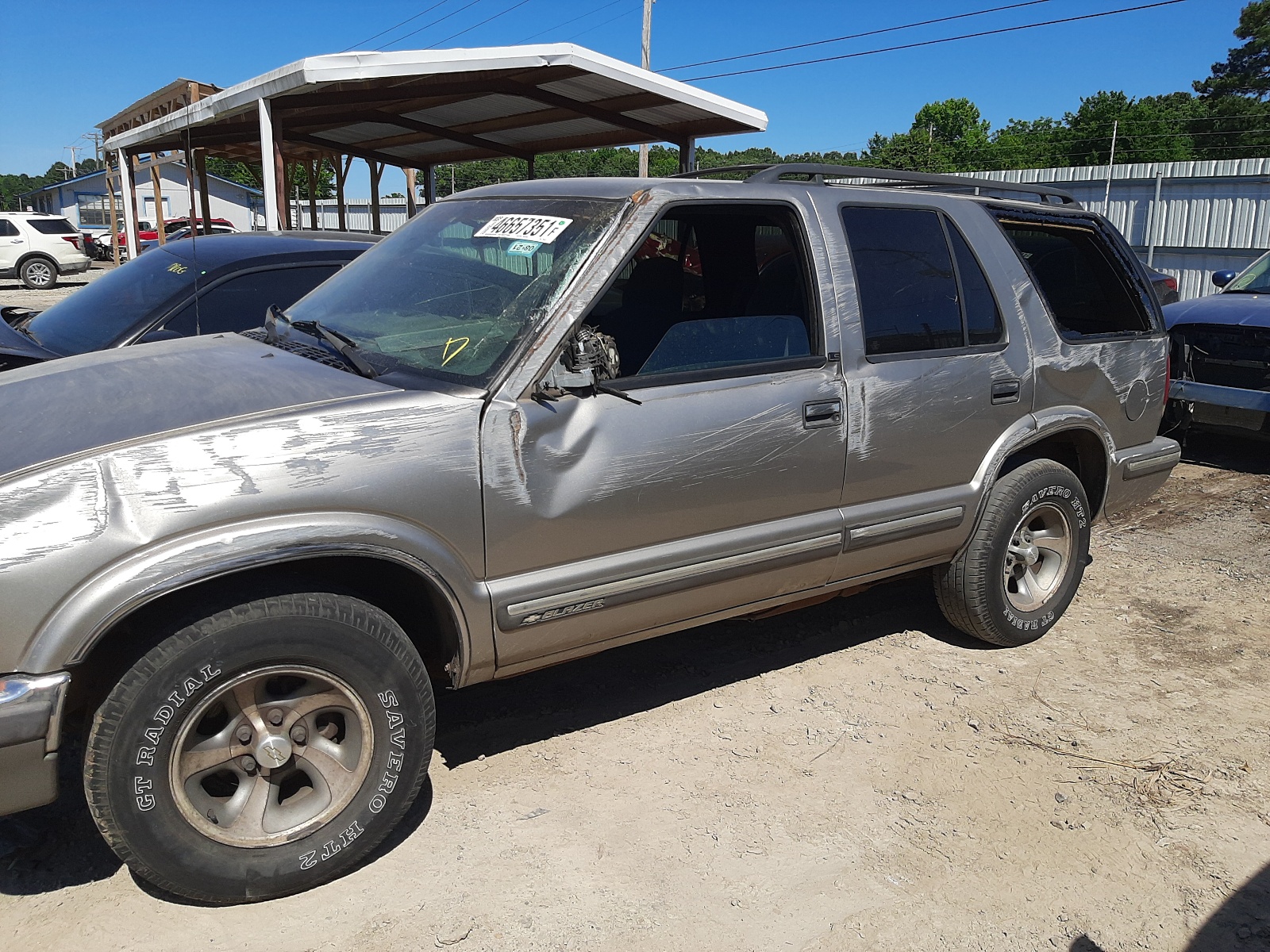 Photo 9 from auction – 1999 CHEVROLET BLAZER with VIN 1GNCS13W0X2234674