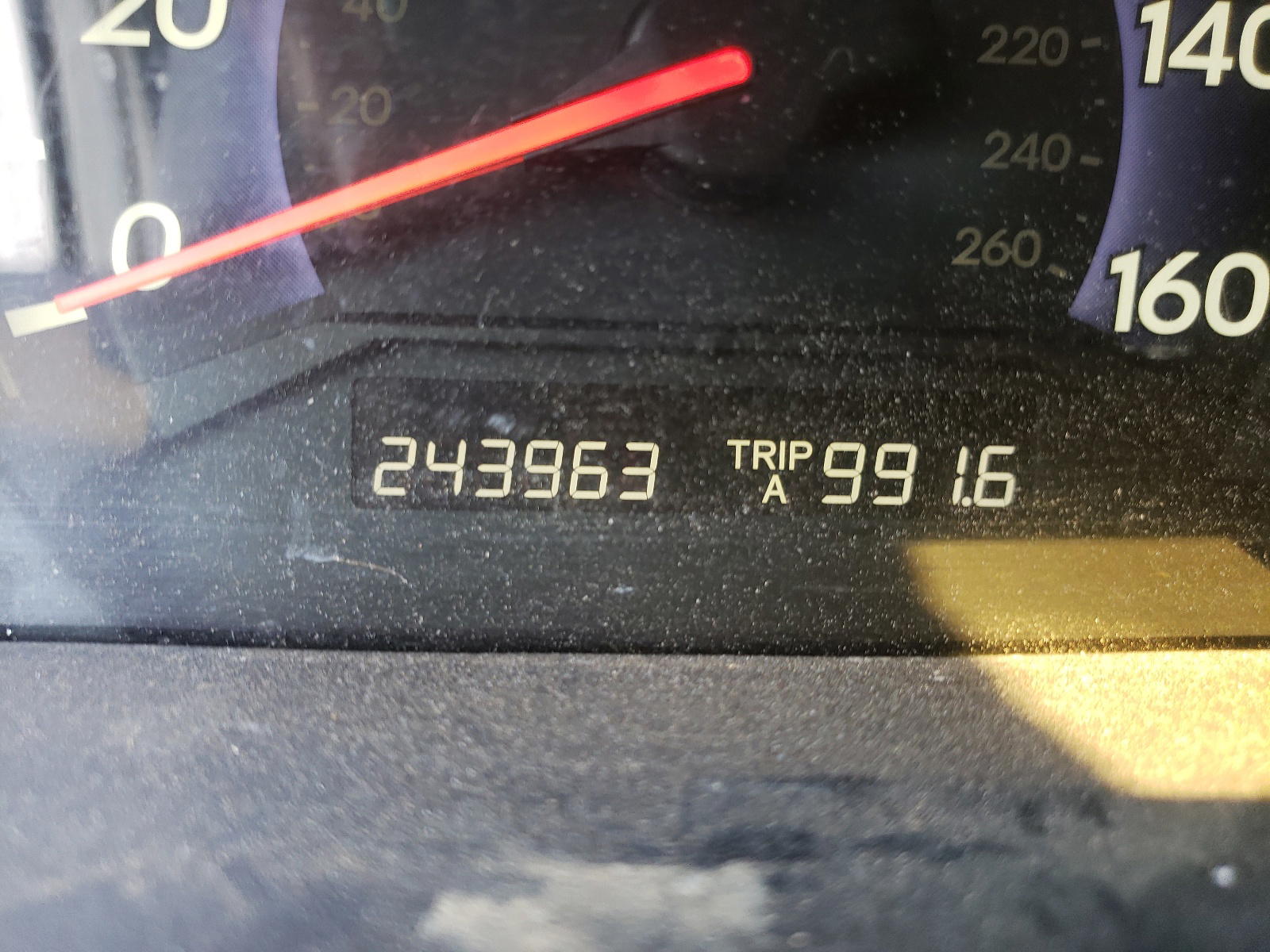 Photo 8 from auction – 2005 HONDA ODYSSEY EX with VIN 5FNRL38705B092138