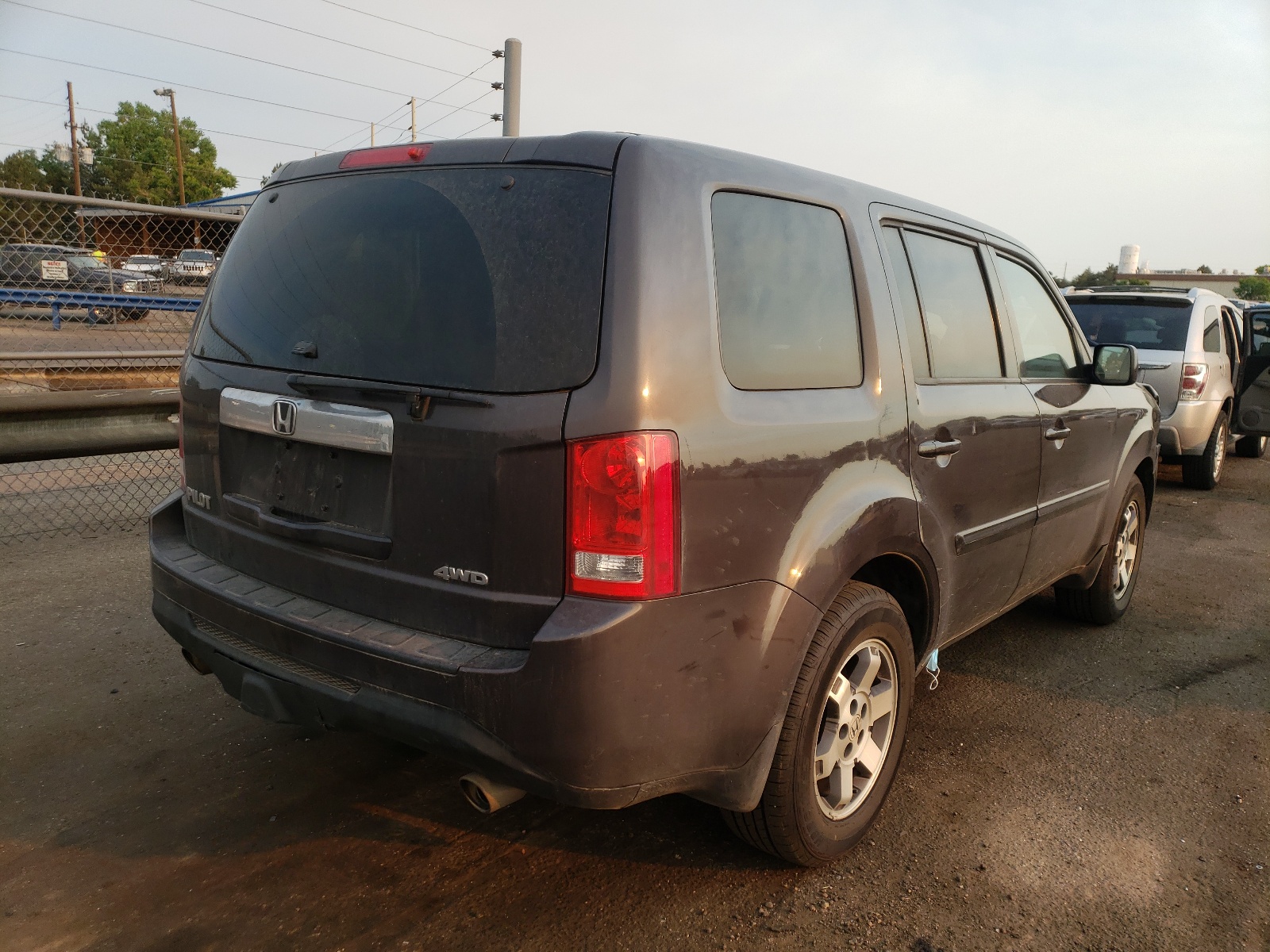 Фото 4 с аукциона – 2013 HONDA PILOT EXL с VIN 5FNYF4H53DB010022