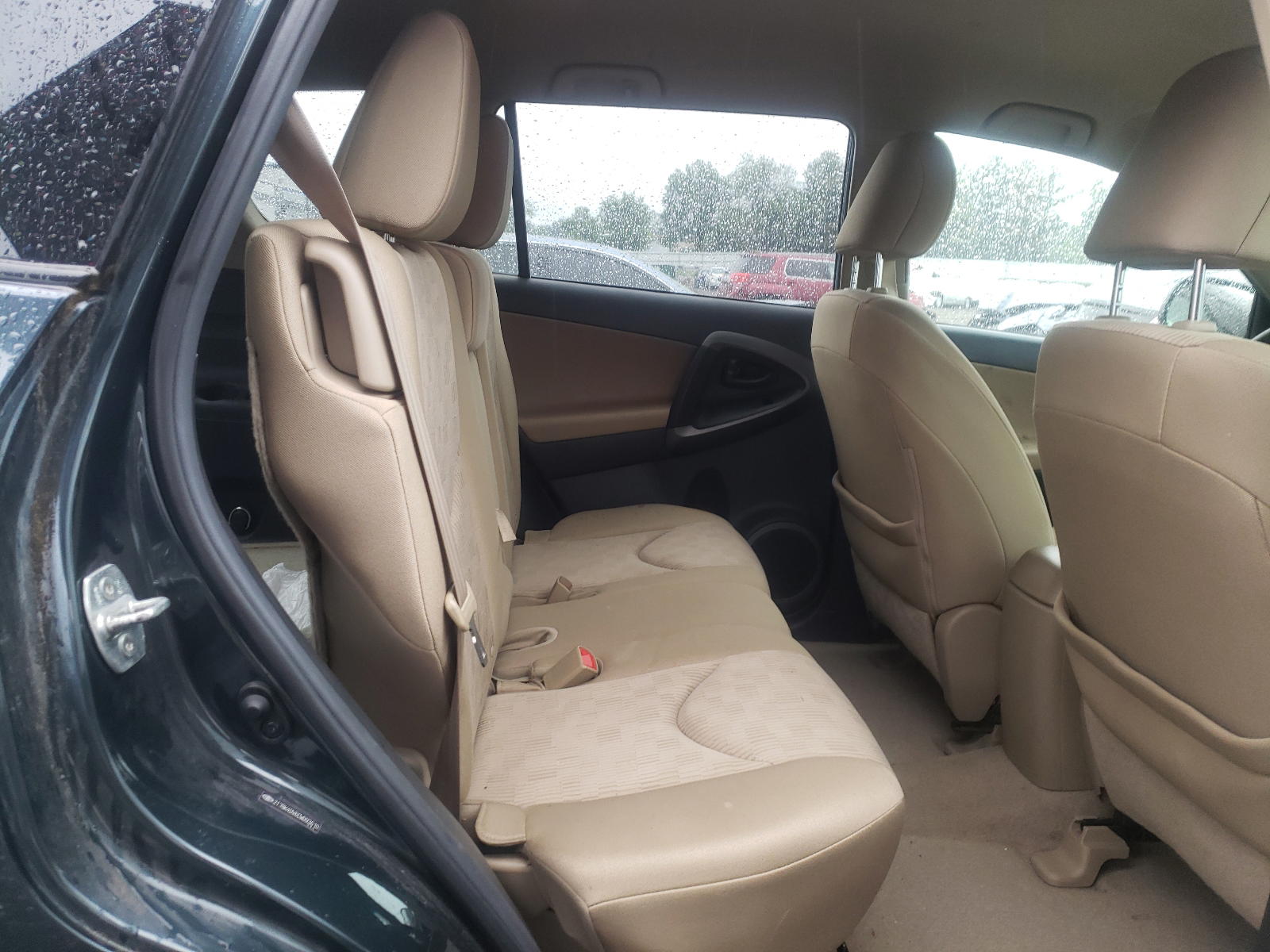 Photo 6 from auction – 2012 TOYOTA RAV4 with VIN 2T3BK4DV6CW093610