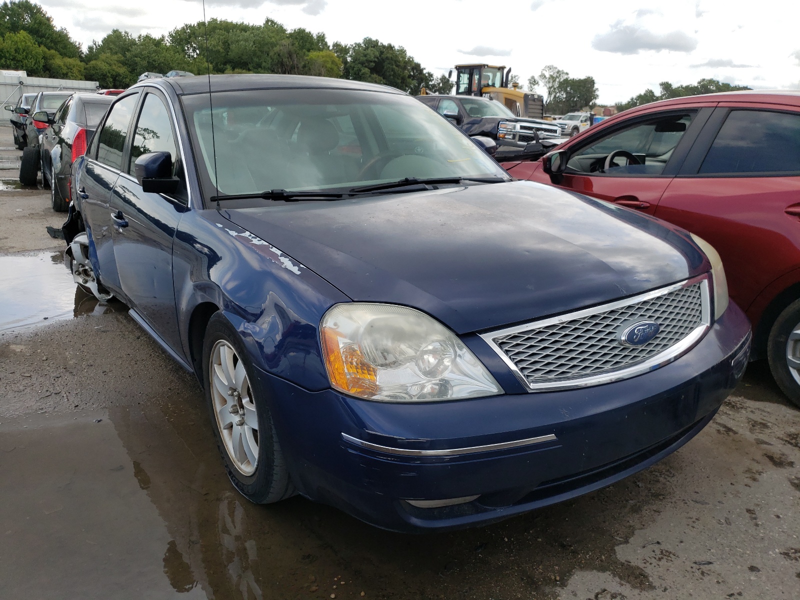FORD FIVE HUNDR 2007 with VIN 1FAHP241X7G147611 - Photo from auction