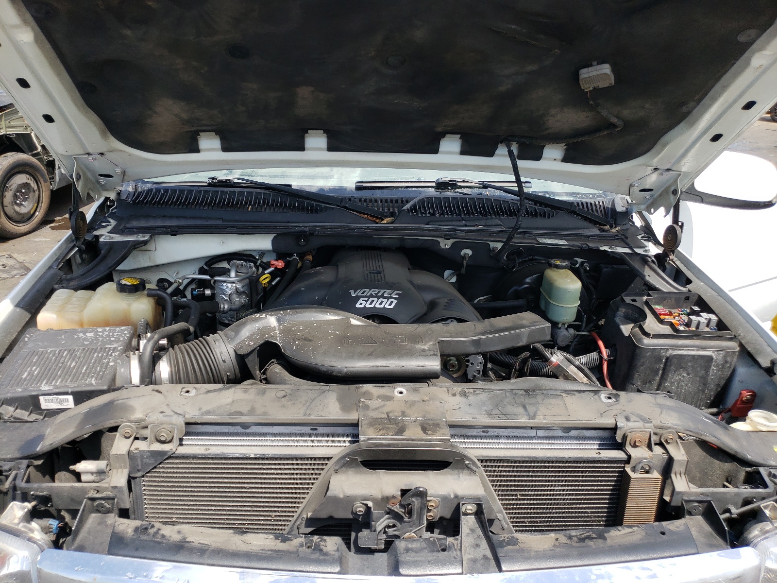 صورة رقم 7 من المزاد - 2001 GMC DENALI مع VIN 1GKEK63U71J240860
