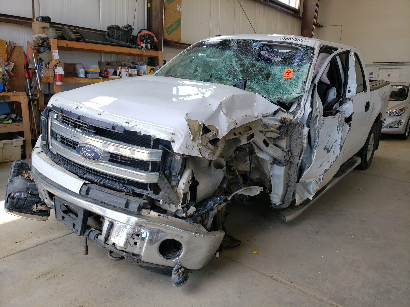 Photo 2 from auction – 2014 FORD F150 SUPER with VIN 1FTFW1EF5EKF96178