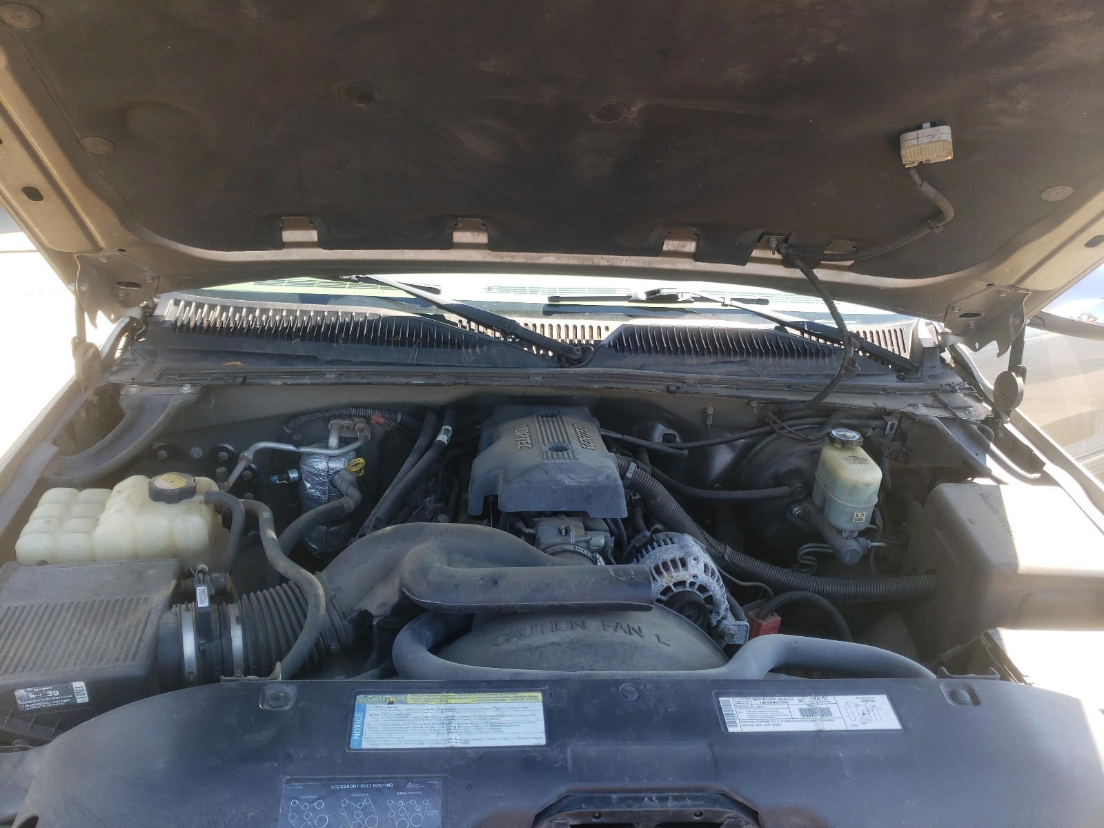 Photo 7 from auction – 1999 CHEVROLET SILVERADO with VIN 2GCEC19TXX1251171
