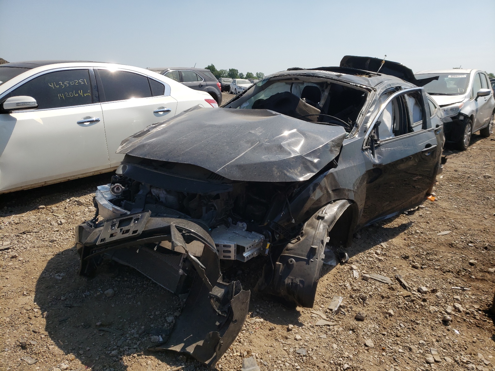 Photo 2 from auction – 2018 HONDA CIVIC EX with VIN 19XFC1E37JE003996