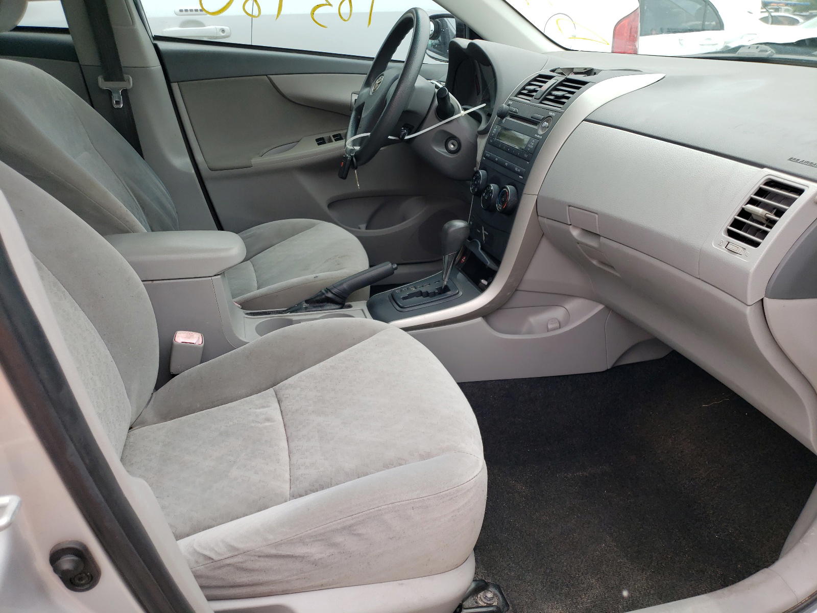 Photo 5 from auction – 2009 TOYOTA COROLLA BA with VIN JTDBL40E299067467
