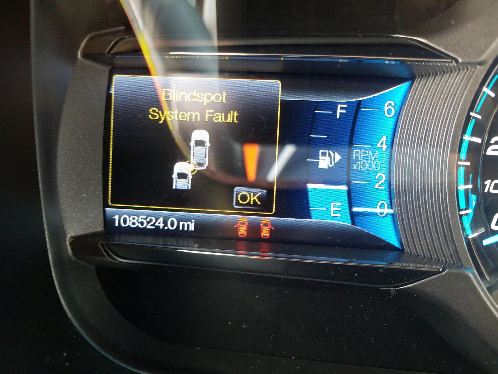 Photo 8 from auction – 2013 FORD TAURUS LIM with VIN 1FAHP2F85DG128034