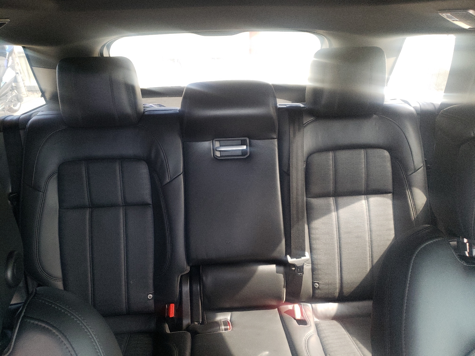 Photo 6 from auction – 2019 LAND ROVER RANGE ROVE with VIN SALWV2SV4KA421533