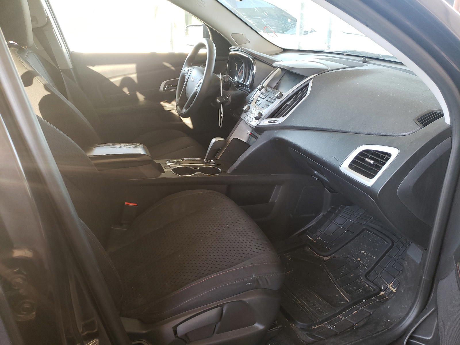 Photo 5 from auction – 2014 GMC TERRAIN SL with VIN 2GKALMEK7E6293556