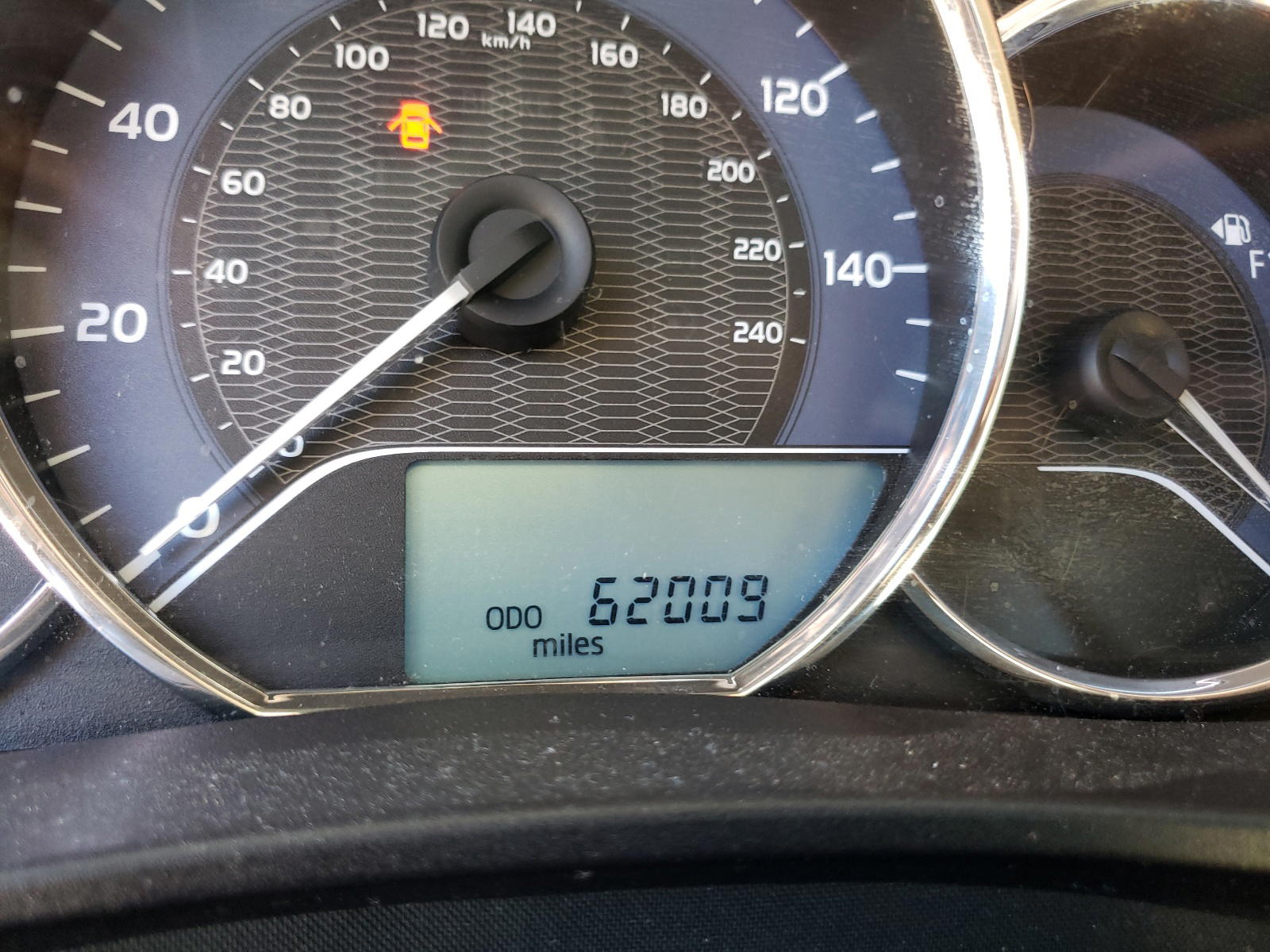 Photo 8 from auction – 2016 TOYOTA COROLLA L with VIN 2T1BURHEXGC593836