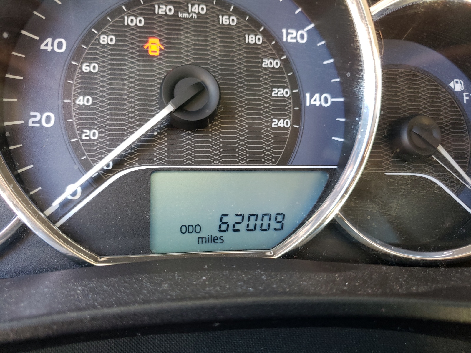 صورة رقم 8 من المزاد - 2016 TOYOTA COROLLA L مع VIN 2T1BURHEXGC593836