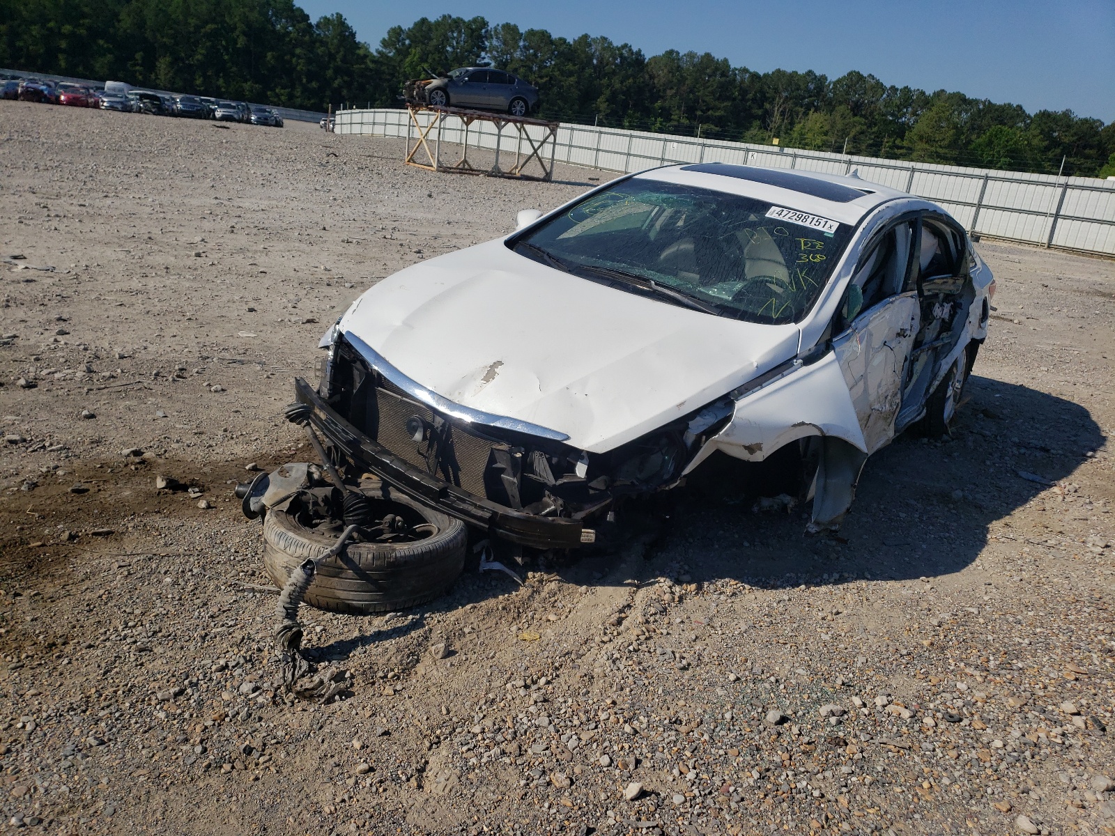 Photo 2 from auction – 2013 HYUNDAI SONATA SE with VIN 5NPEC4AC5DH802355