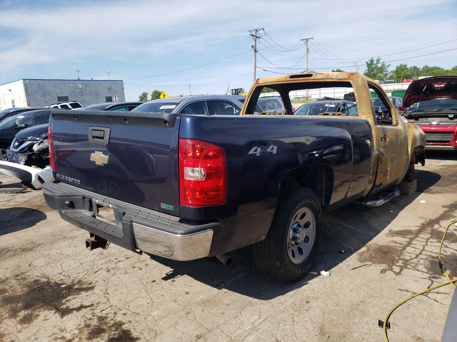 Photo 4 from auction – 2011 CHEVROLET SILVERADO with VIN 1GCNKPE05BZ448377