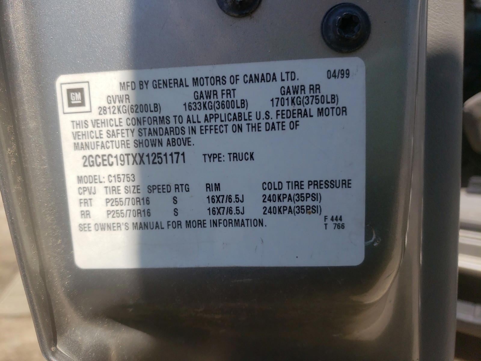 Photo 10 from auction – 1999 CHEVROLET SILVERADO with VIN 2GCEC19TXX1251171