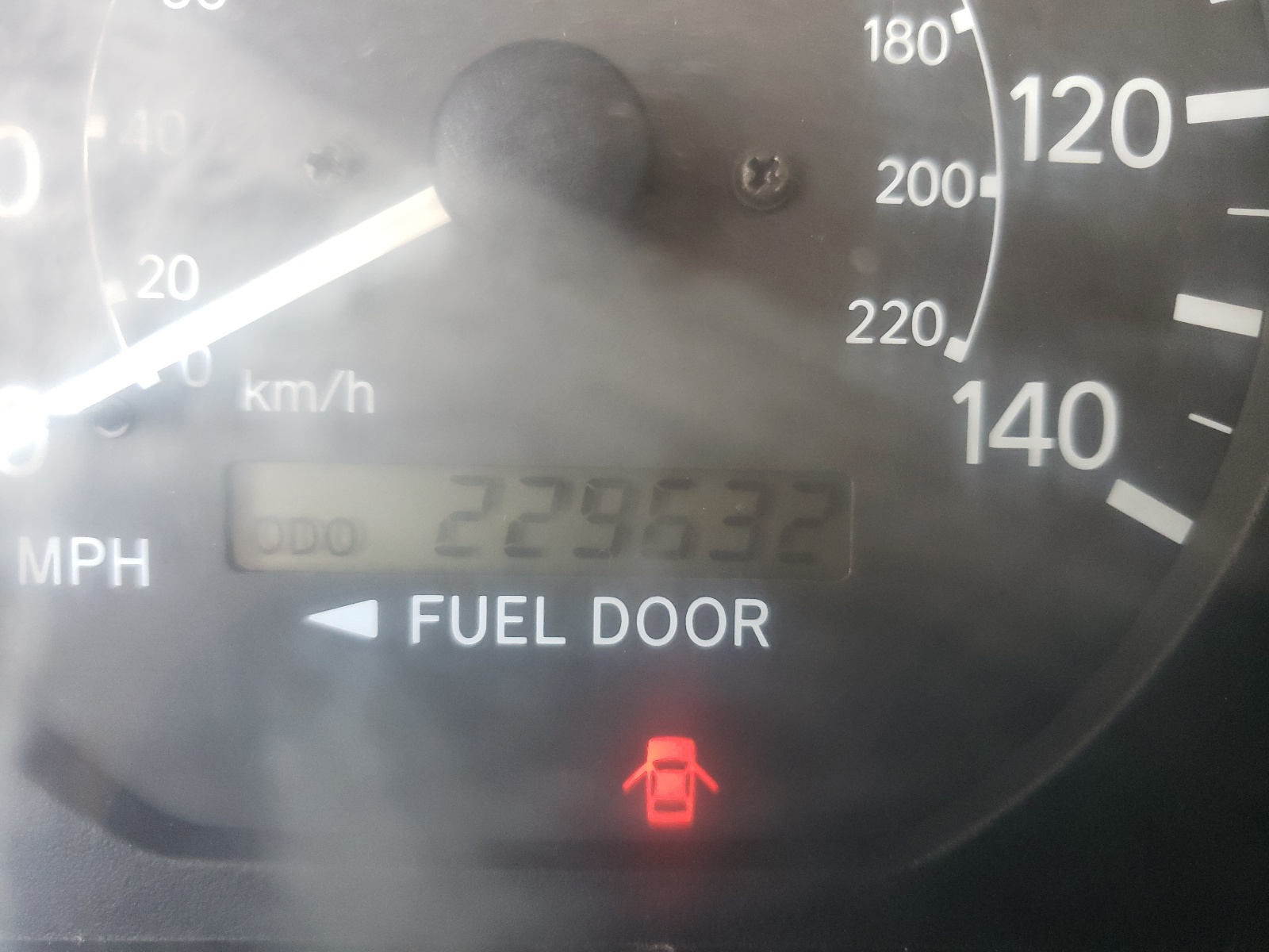 Photo 8 from auction – 2001 TOYOTA CAMRY CE with VIN 4T1BG22K51U788293