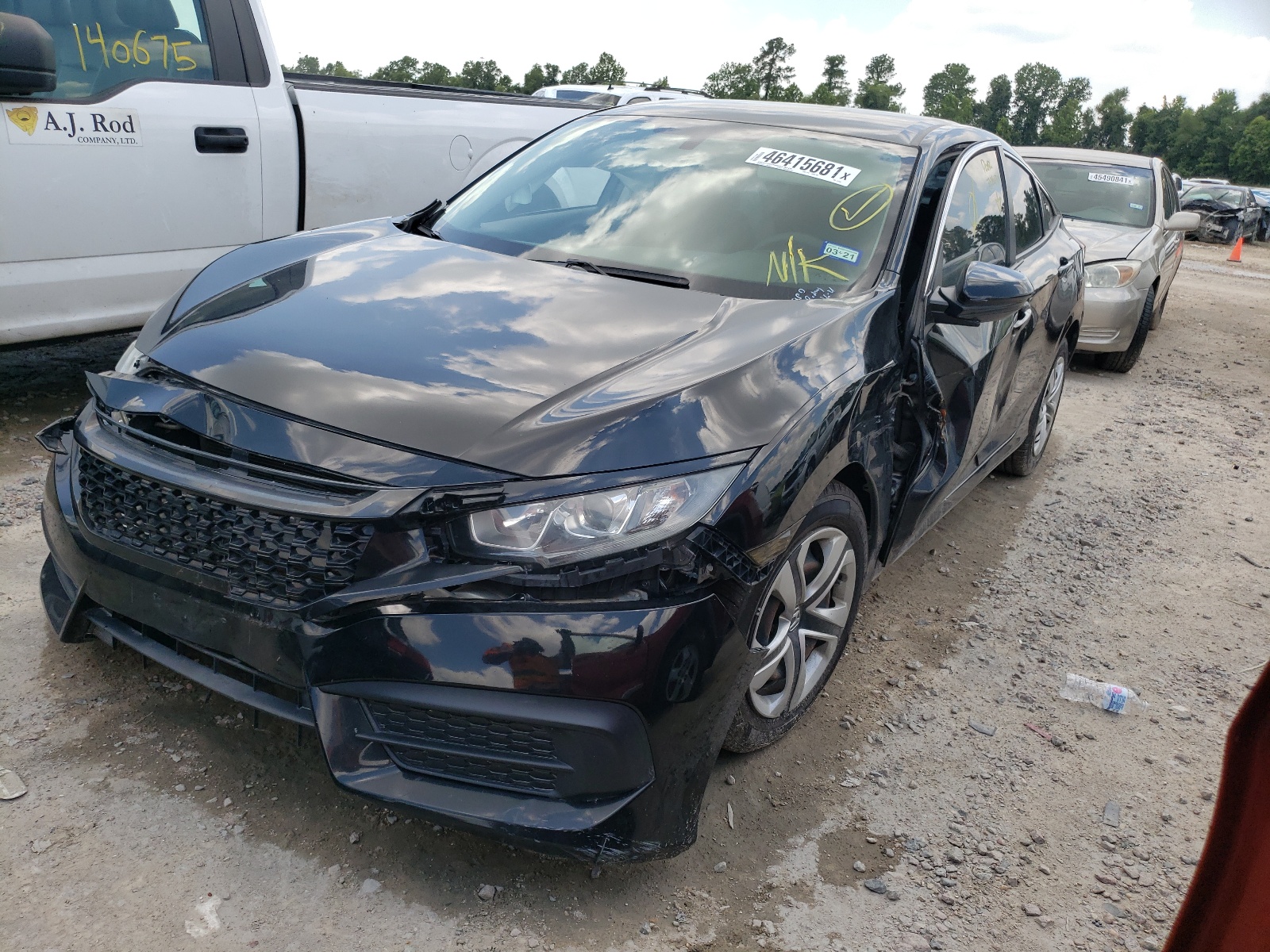 Photo 2 from auction – 2016 HONDA CIVIC LX with VIN 19XFC2F51GE015561