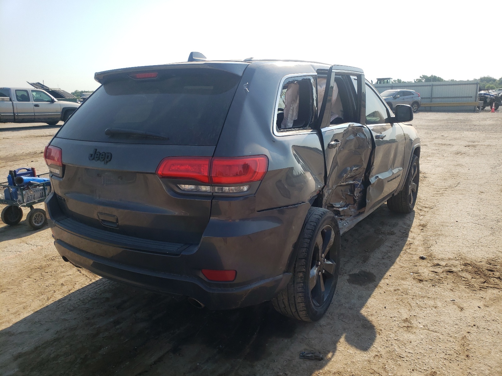Photo 4 from auction – 2014 JEEP GRAND CHER with VIN 1C4RJFAG1EC541311