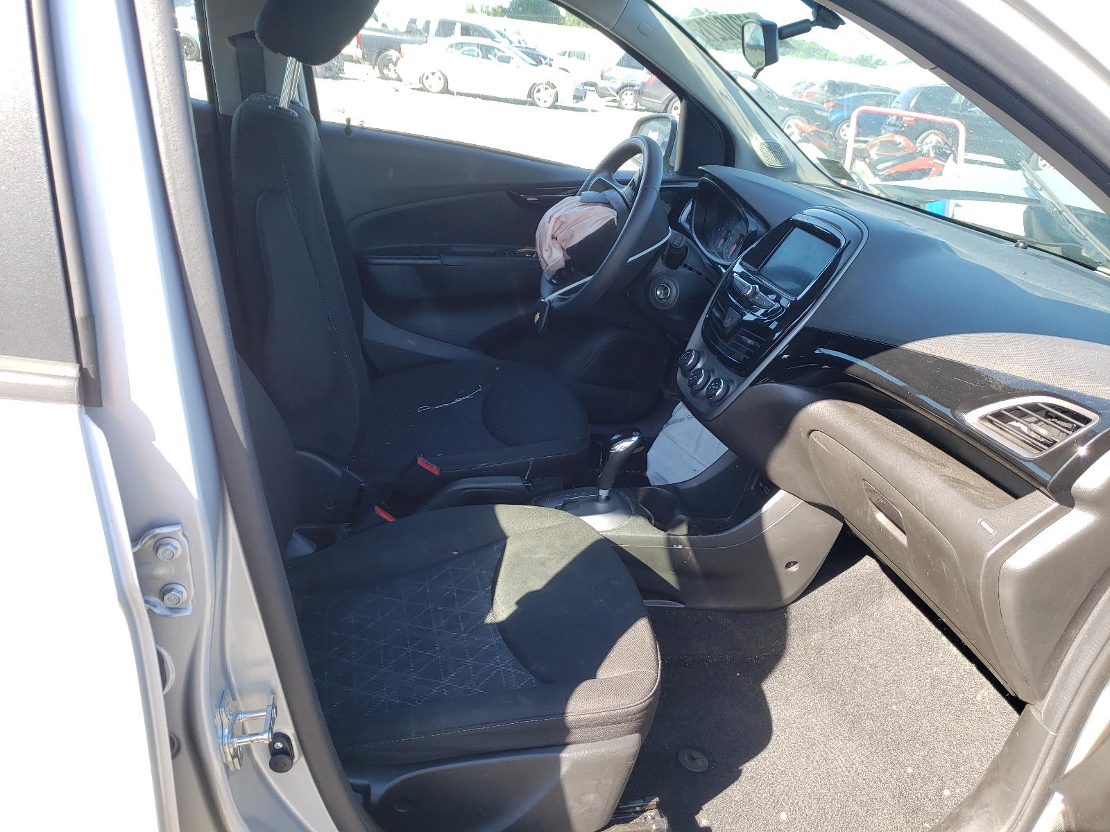 Photo 5 from auction – 2020 CHEVROLET SPARK 1LT with VIN KL8CD6SA4LC465631
