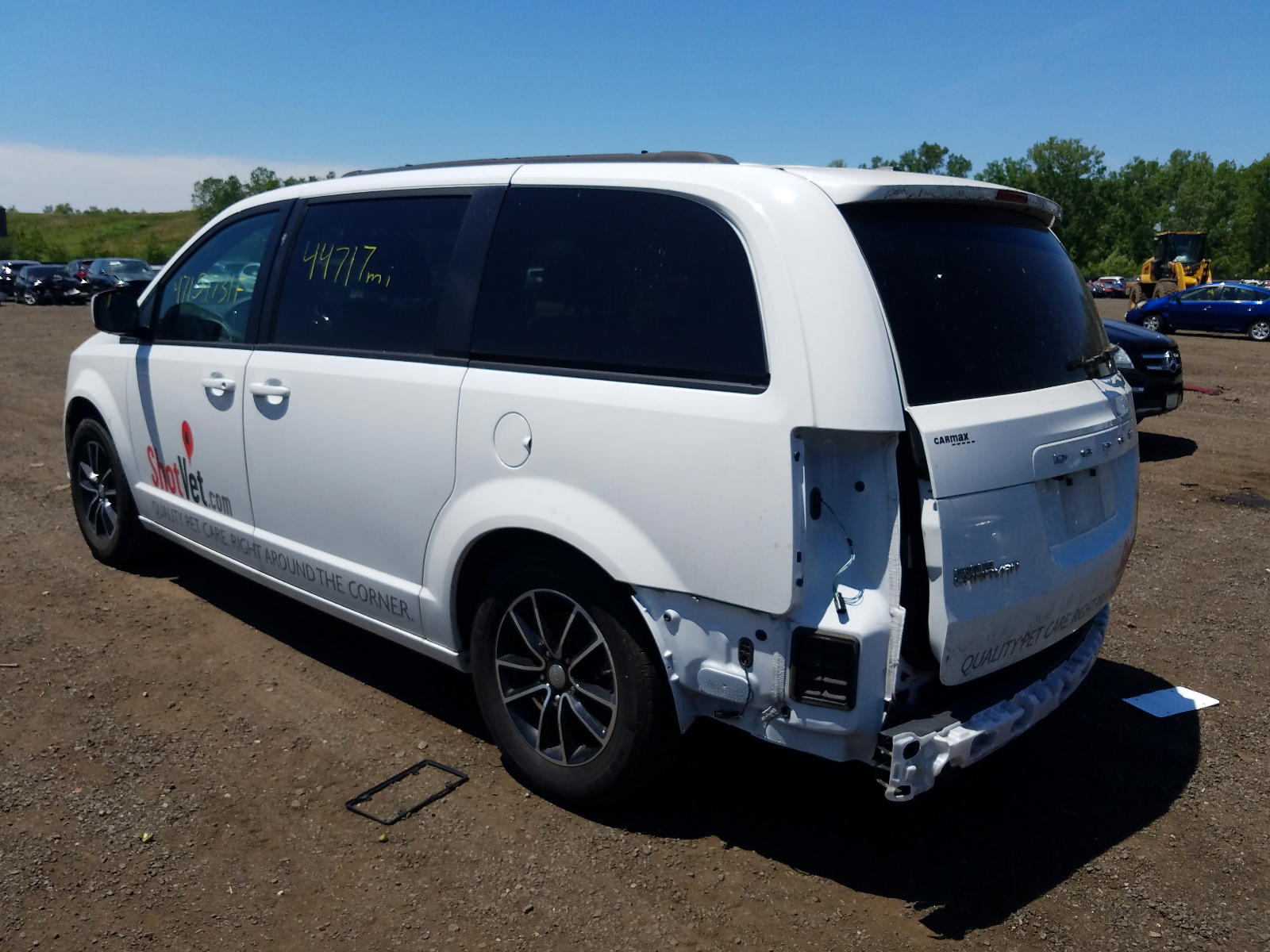 Photo 3 from auction – 2019 DODGE GRAND CARA with VIN 2C4RDGEG5KR595463