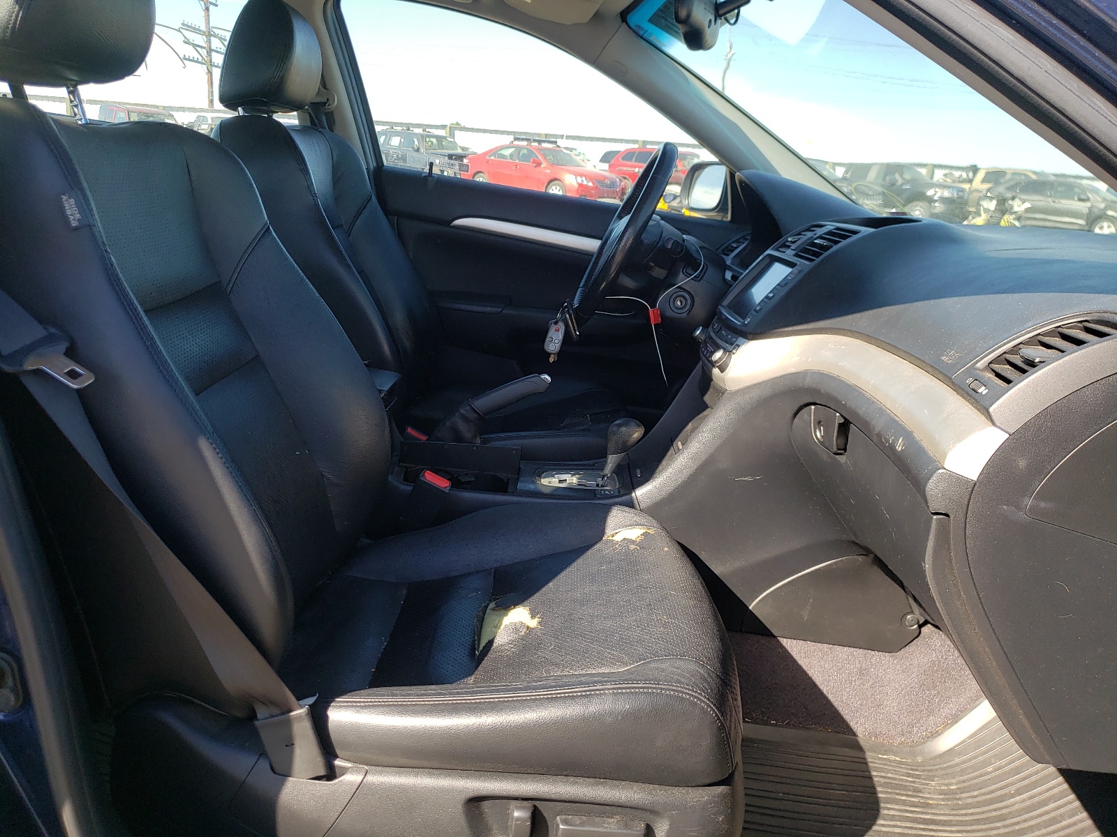Photo 5 from auction – 2006 ACURA TSX with VIN JH4CL96956C010124