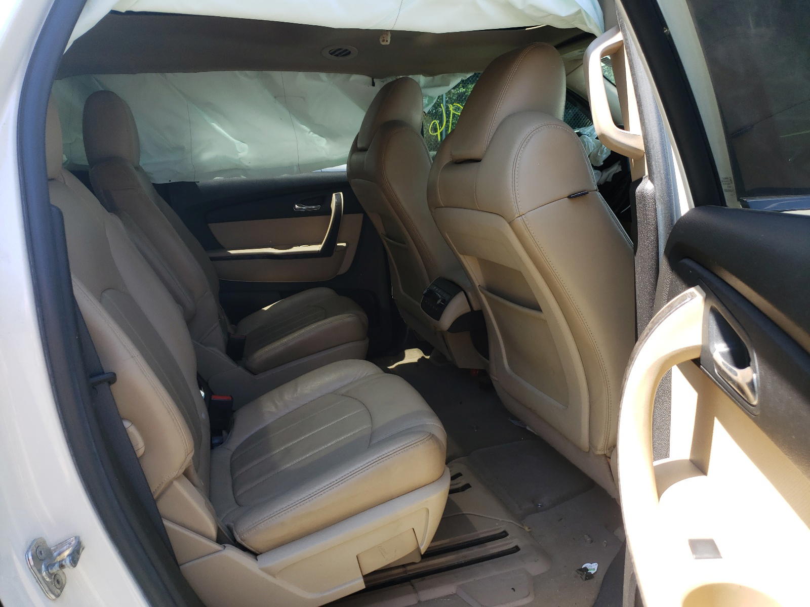 Photo 6 from auction – 2011 GMC ACADIA DEN with VIN 1GKKRTED4BJ251603