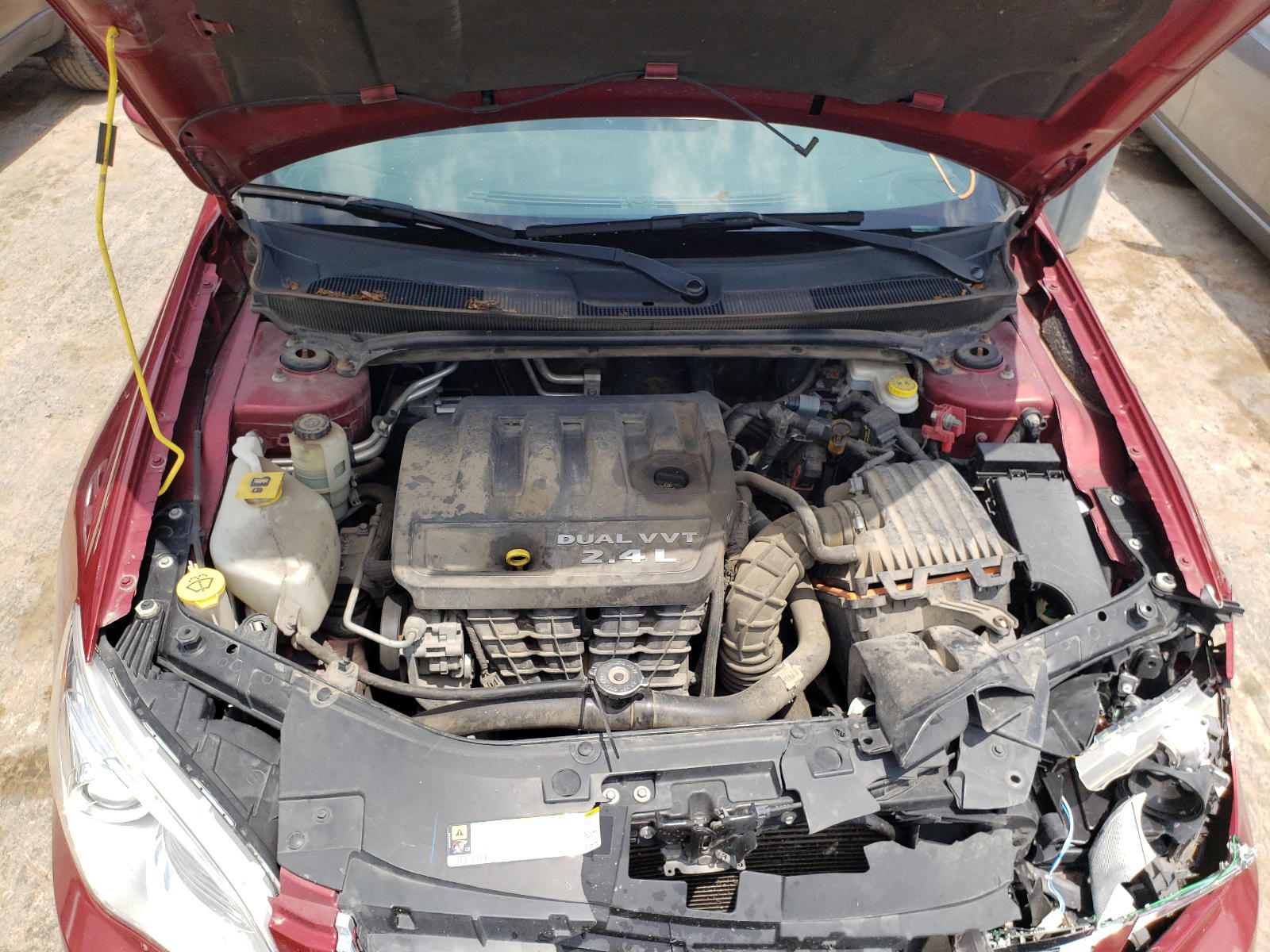 Photo 7 from auction – 2013 CHRYSLER 200 LX with VIN 1C3CCBAB2DN671294