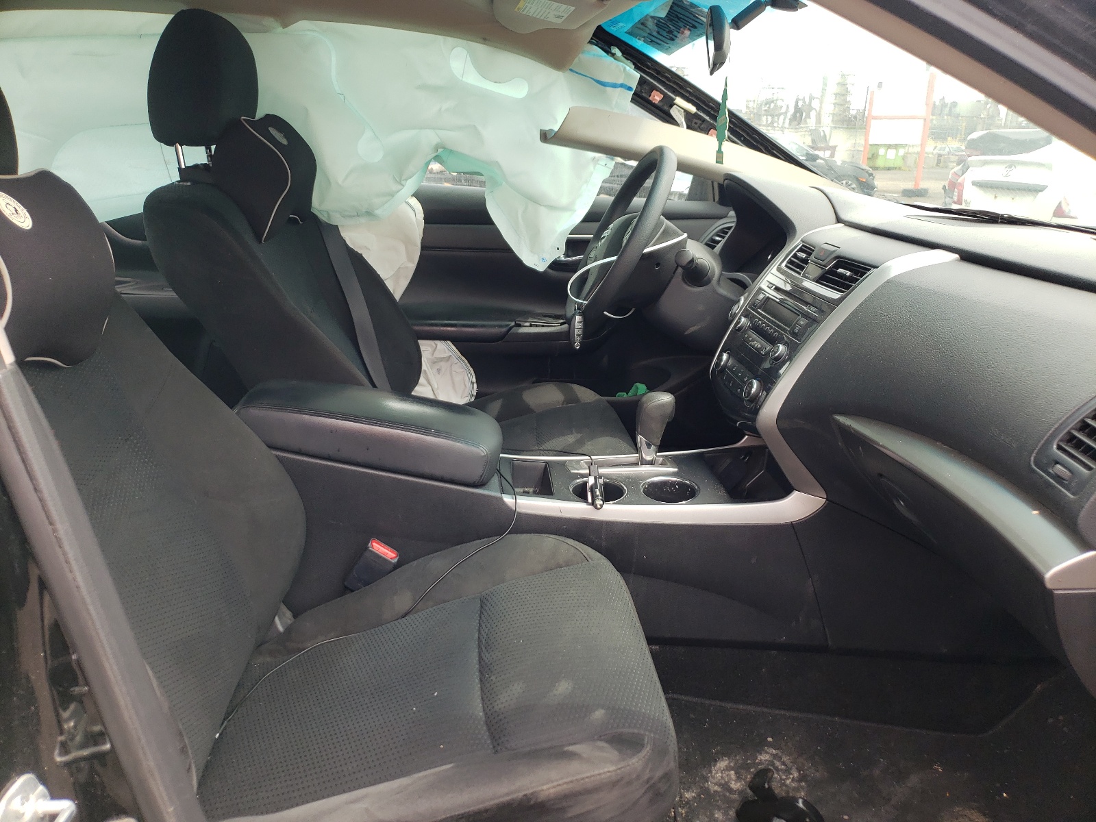 Photo 5 from auction – 2015 NISSAN ALTIMA 2.5 with VIN 1N4AL3AP7FN408263