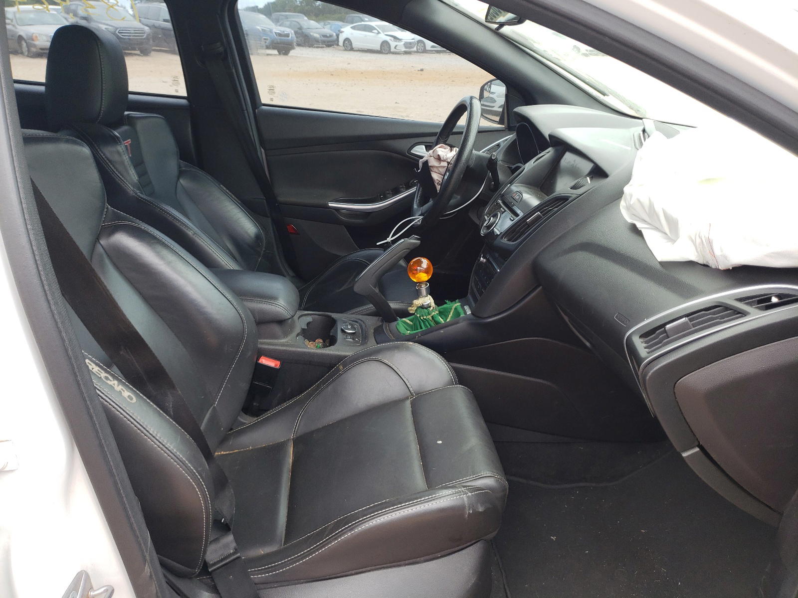 Photo 5 from auction – 2014 FORD FOCUS ST with VIN 1FADP3L90EL172467